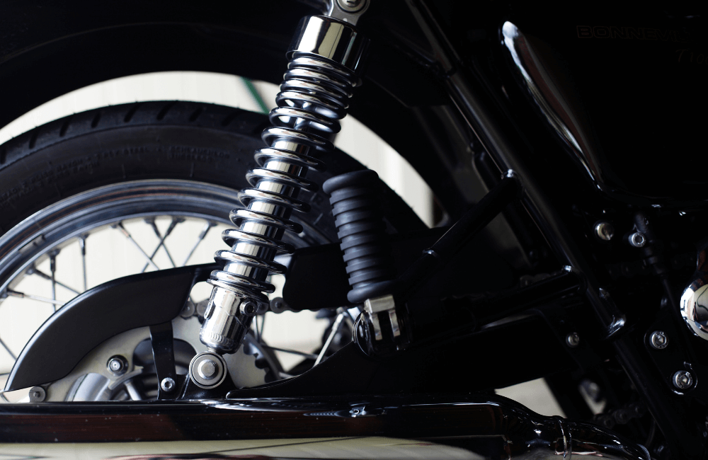 Motorcycle suspension servicing (1)